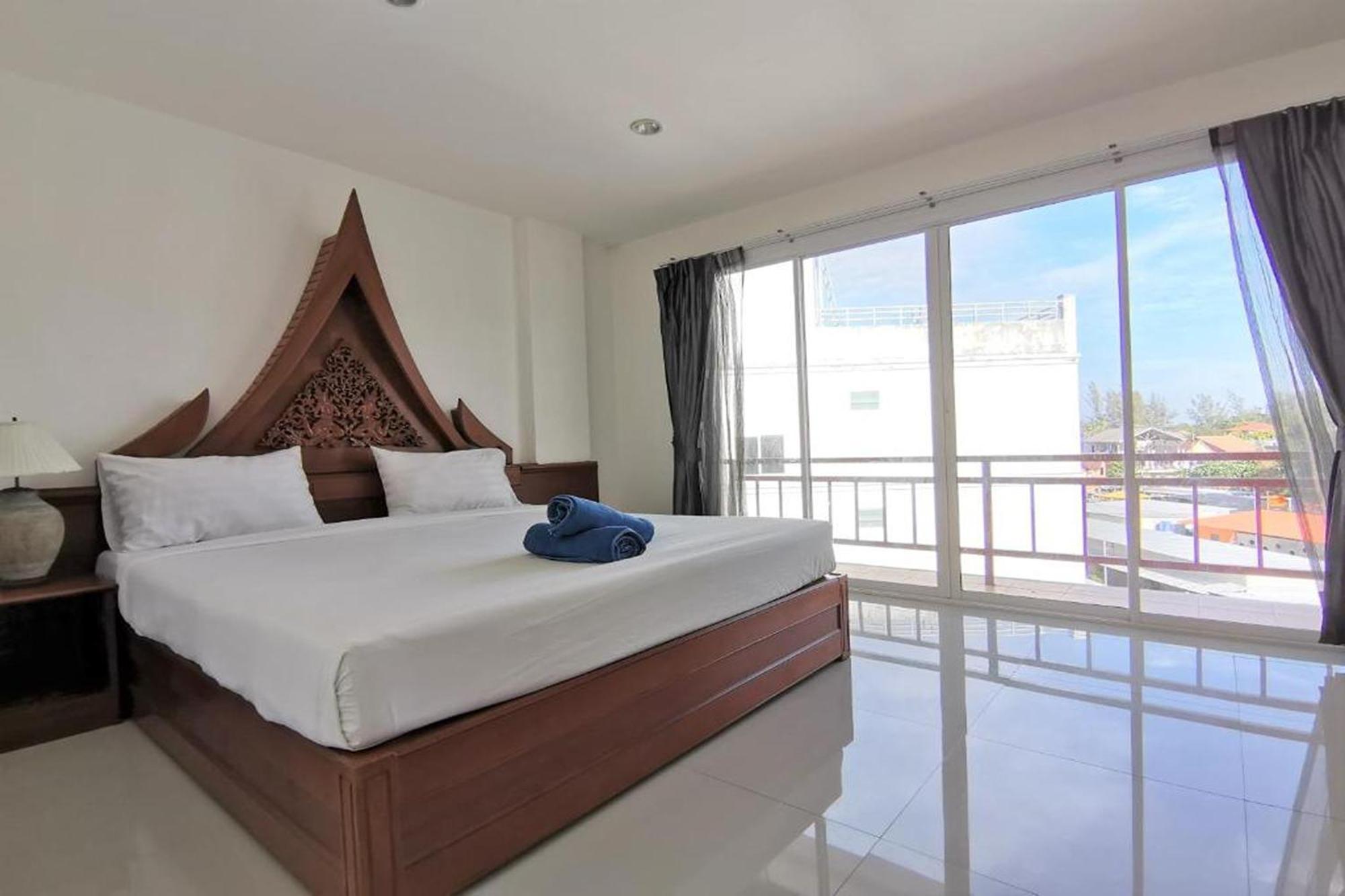 Sure Guesthouse Kamala Beach Eksteriør billede