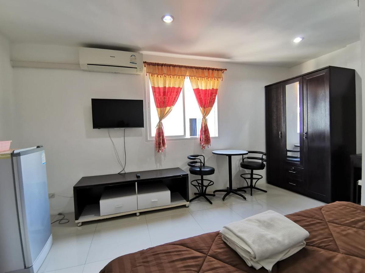 Sure Guesthouse Kamala Beach Eksteriør billede