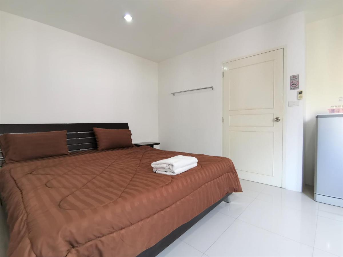 Sure Guesthouse Kamala Beach Eksteriør billede