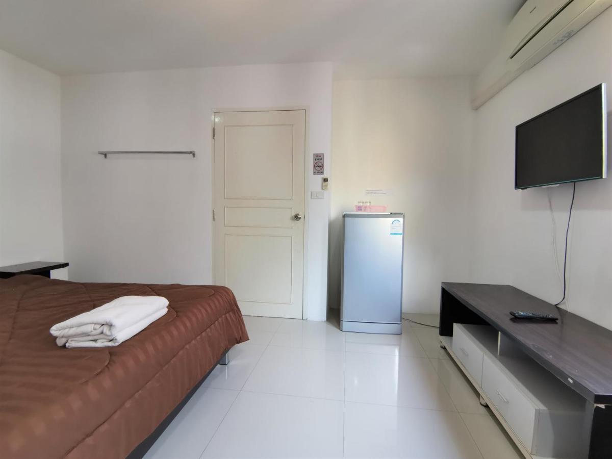 Sure Guesthouse Kamala Beach Eksteriør billede